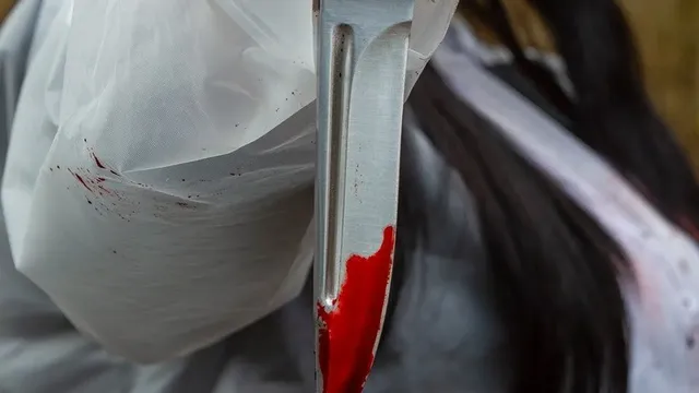 16-годишен арестуван след нападение с нож над тийнейджърка