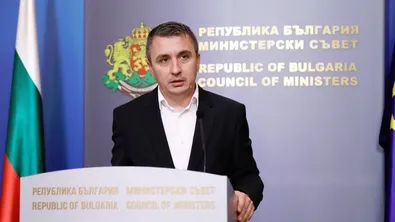 Александър Николов: Минирането на Ормузкия проток показва сериозен риск за цените на горивата