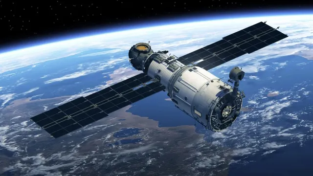 Космически кораб на НАСА се завръща на Земята след 14 години