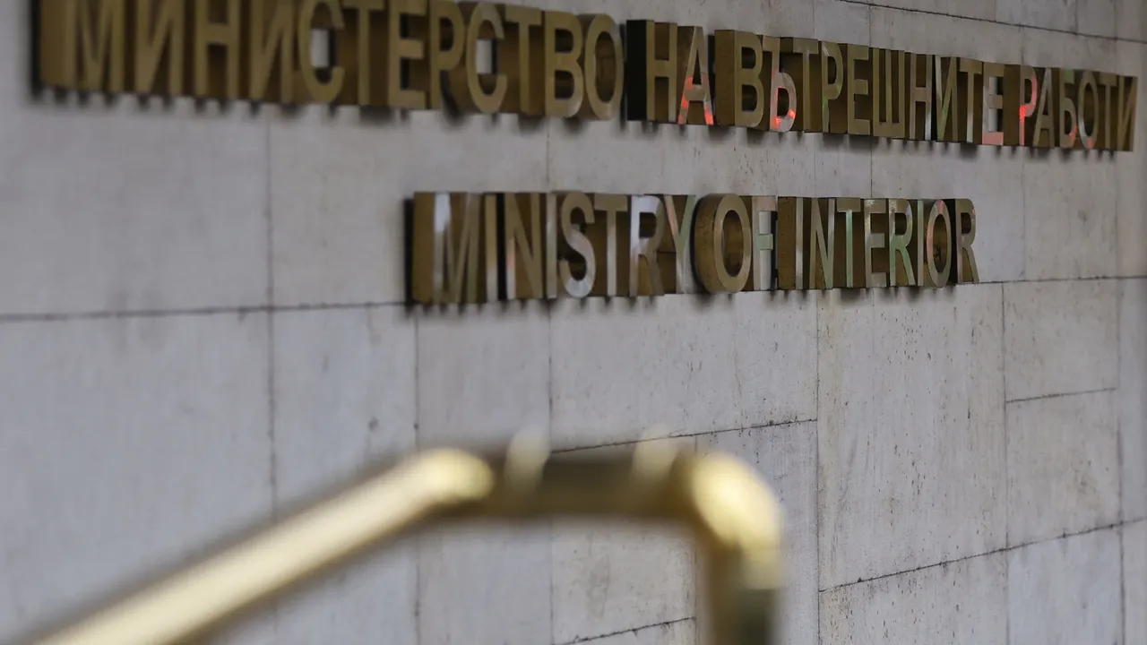 Валентин Радев: В МВР няма толкова много подготвени кадри