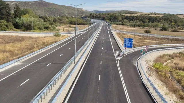 Ограничават движението в тунел „Топли дол“ на АМ „Хемус“ тази нощ