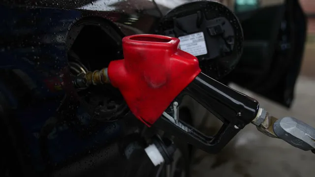 Турция освобождава 11,6 милиона барела петрол от стратегическия си резерв