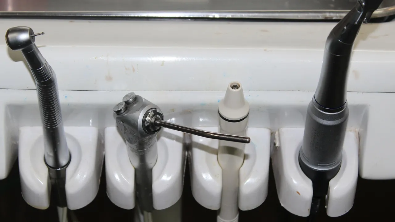 Още две медицински лица с обвинения след смъртта на 6-годишния Ангел, който почина на зъболекарския стол