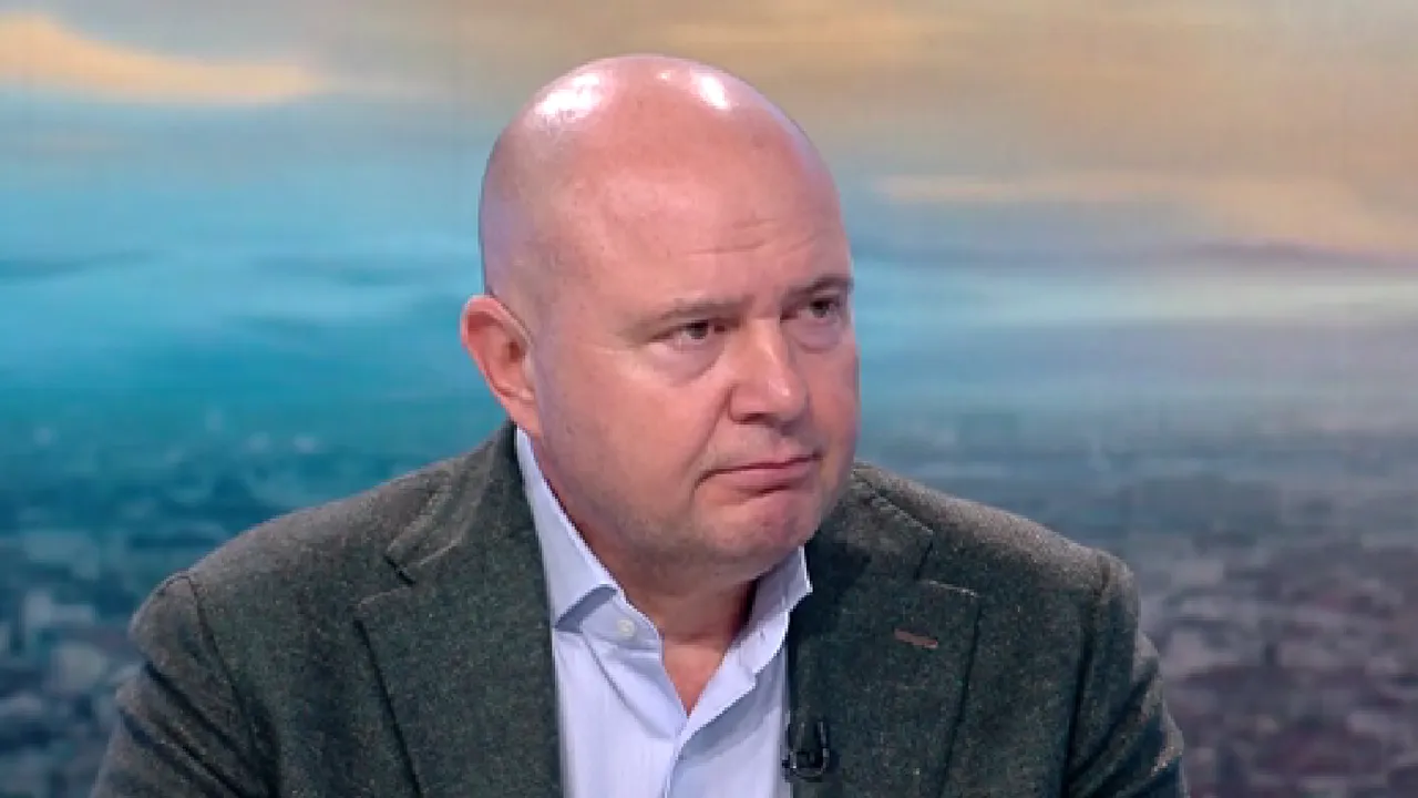 Димитър Хаджидимитров за действията на кабинета за горивата: Грешка и популизъм