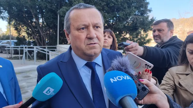 Хасан Адемов: Няма да допуснем в XXI век хлябът на хората да зависи от начина, по който гласуват