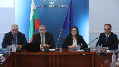 Скринингът за рак на маточната шийка и дебелото черво тръгва пилотно в три области през юни