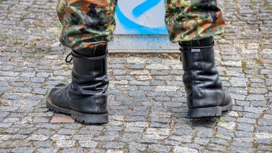 Военни унищожиха два 82-милиметрови снаряда, открити при строеж в София (СНИМКА)