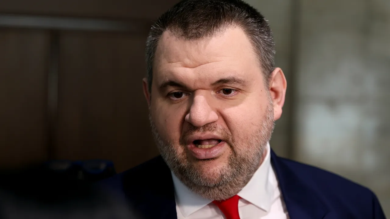 Пеевски: Сорос ще шляпка служебния кабинет за Съвета за мир