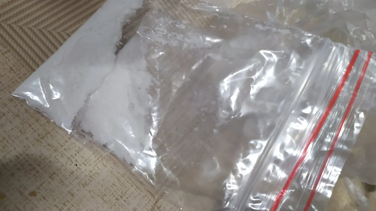 55 кг наркотици и автомати открити при спецакция в София