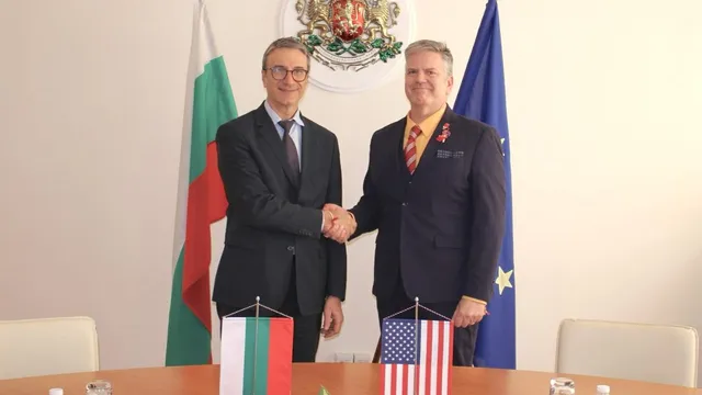 Трайков обсъди със САЩ дерогацията за „Лукойл“