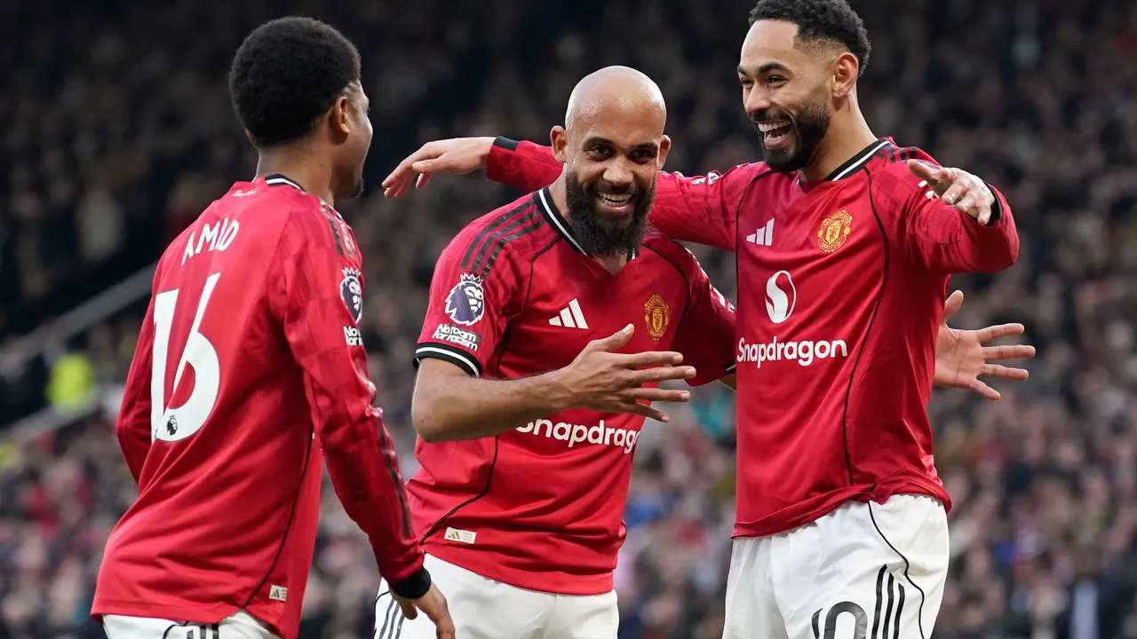 Манчестър Юнайтед избира между петима за нов треньор