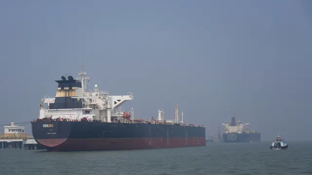 Иран разреши на индийски кораби безопасно преминаване през Ормузкия проток