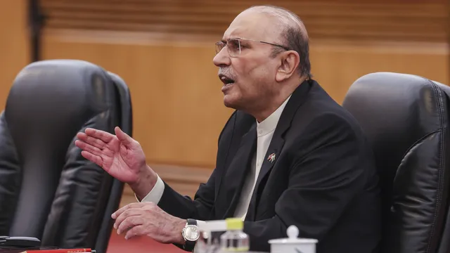 Президентът на Пакистан заяви, че афганистанските талибани са преминали "червена линия" с атаки с дронове срещу цивилни