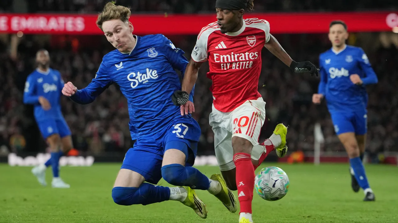 Арсенал с шампионска победа по пътя към титлата