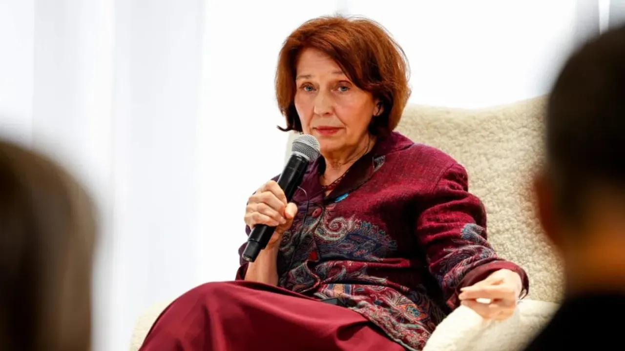 Силяновска-Давкова за пожара в Кочани: Трябва да направим всичко такива трагедии да не се повтарят