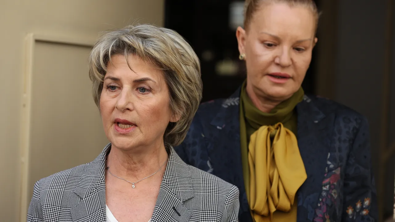 Лечева: Една година няколко човека държат като заложник българския спорт