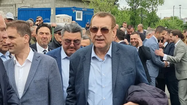 Смяна на отбора: Един от най-близките хора на Доган в листата на Пеевски