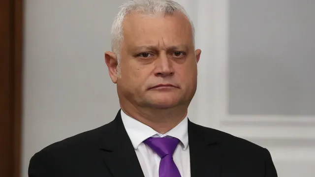 Емил Дечев: Депутатите знаят повече от мен за случая "Петрохан"