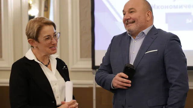 Любомир Дацов: Мерките от 20 евро за горивата са измислени