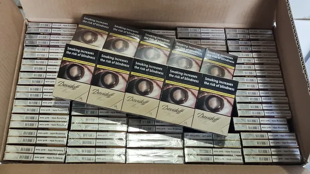 Митничари в Русе иззеха 27 000 къса цигари при две проверки на „Дунав мост“