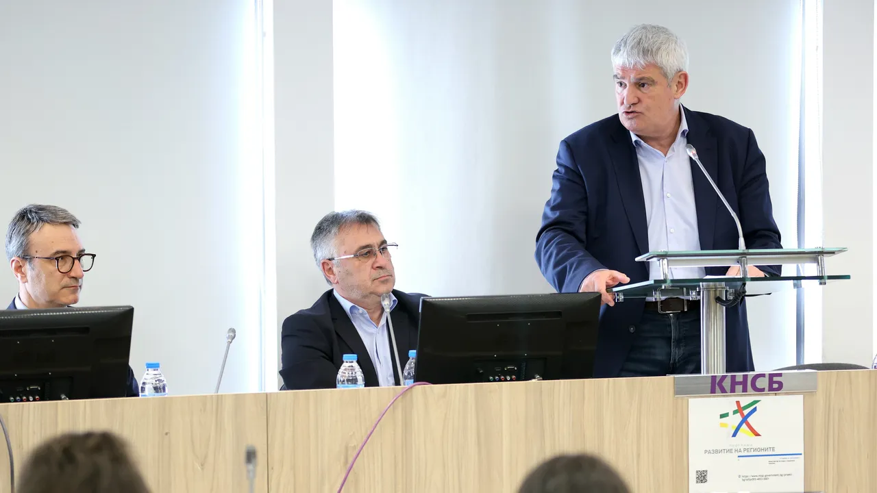 Пламен Димитров: Трансформацията в енергетиката вече извади на пазара над 2000 души