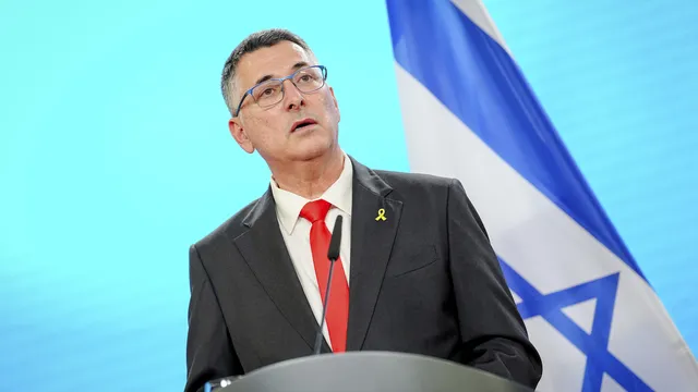 Израел призова ливанското правителство да вземе мерки срещу Хизбула