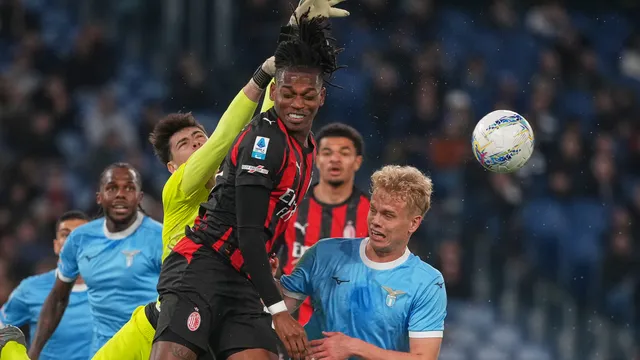 В Милан им омръзна от Леао, изкарват го на сергията