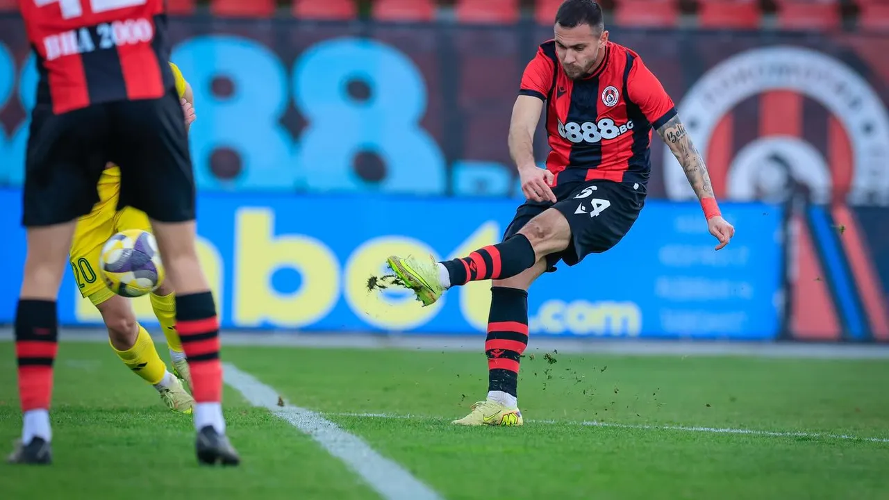 И Локомотив София се нареди на опашката за Европа