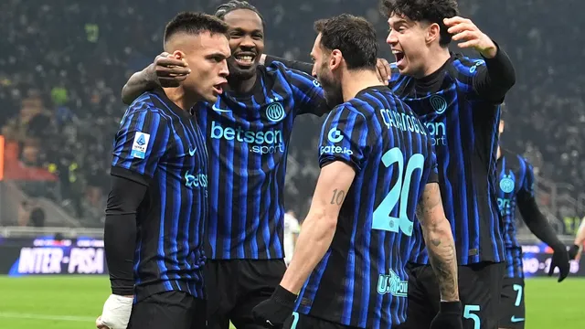 Барселона се прицели в защитник на Интер