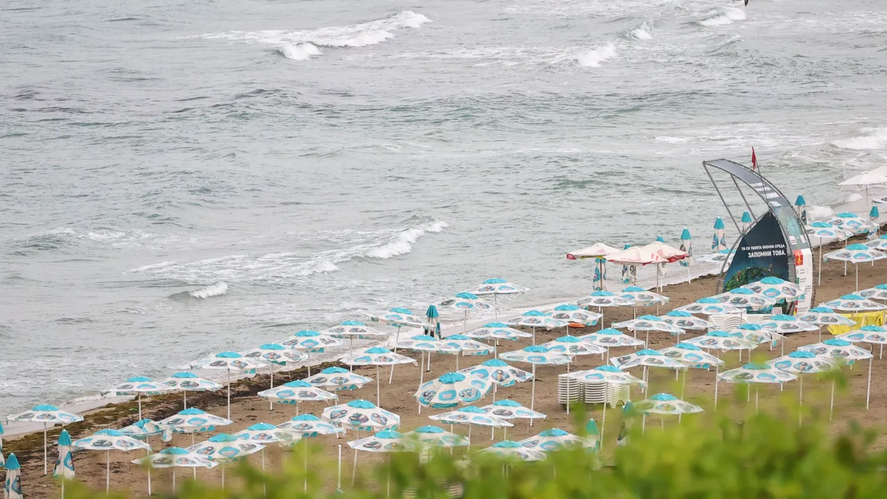 Морето изхвърли труп на жена в Поморие