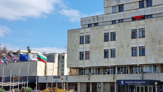 Разследват кмет в Кърджалийско за политически натиск върху гражданин