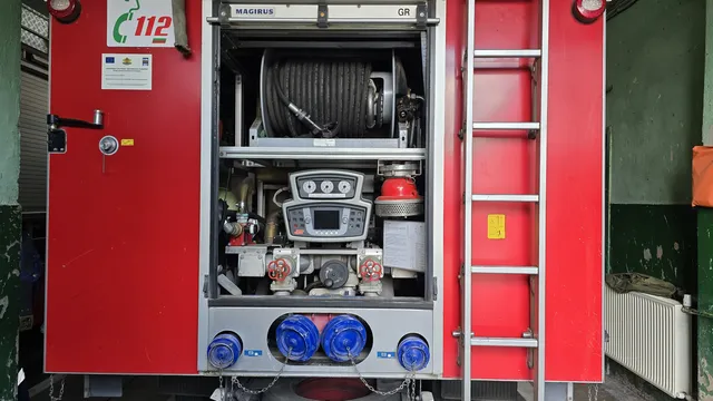 Пожар в жилищен блок в Добрич наложи евакуация на обитатели