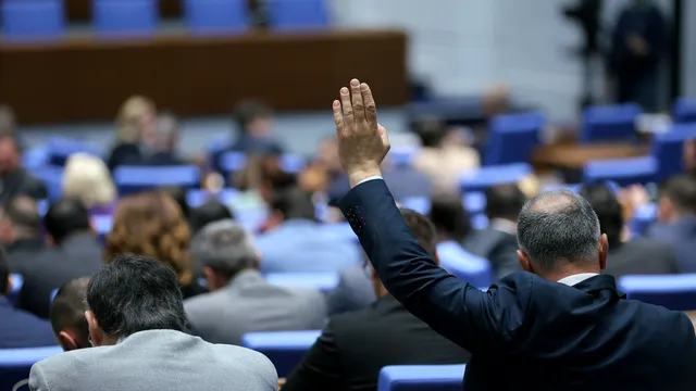Парламентът забрани промени в структурата и капитала на БЕХ