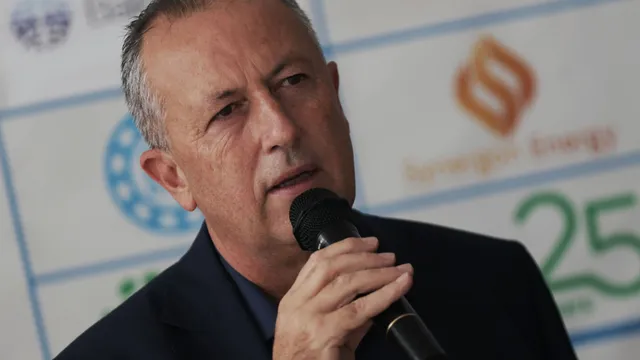 Фурнаджиев отказа да оглави БОК: Един от другите колеги ще замести Стефка