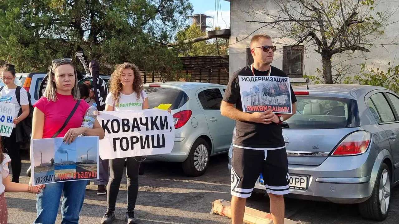 Заради сигнали: Проверяват "Брикел" за запрашаване