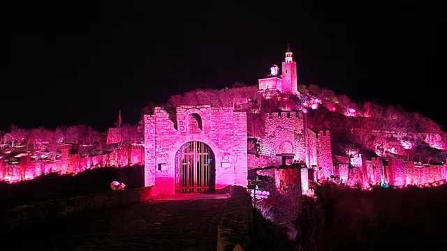 Две версии на „Звук и светлина“ ще огреят Царевец преди празника на Велико Търново