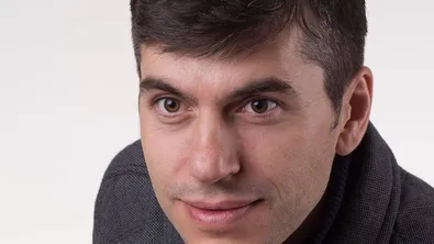 Росен Миленов: Народът влиза в мафиотското събрание, да го направи народно