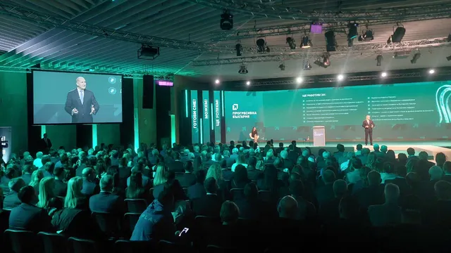 Румен Радев: Нашата цел е ясна - да свалим олигархията