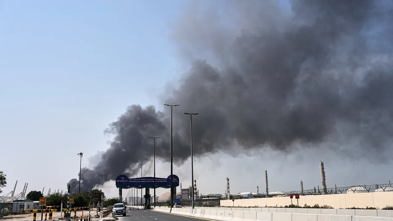 Над 160 ранени след ирански удари в ОАЕ