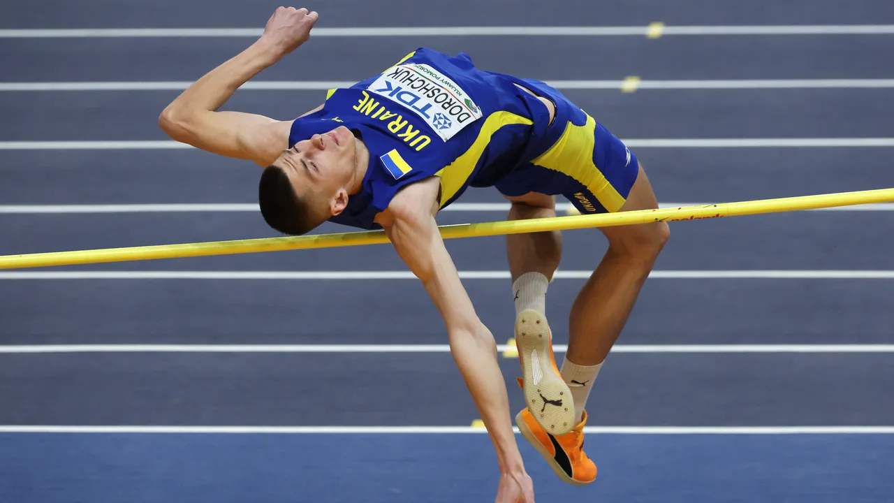 Украинец триумфира със световната титла в скока на височина