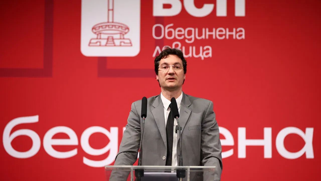 Зарков разчисти листите: БСП без лица от кабинета „Желязков“