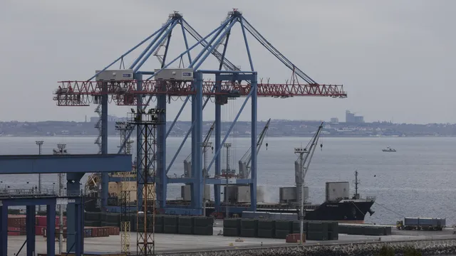 Русия обвини България, че участва в "коридор на смъртта" в Черно море