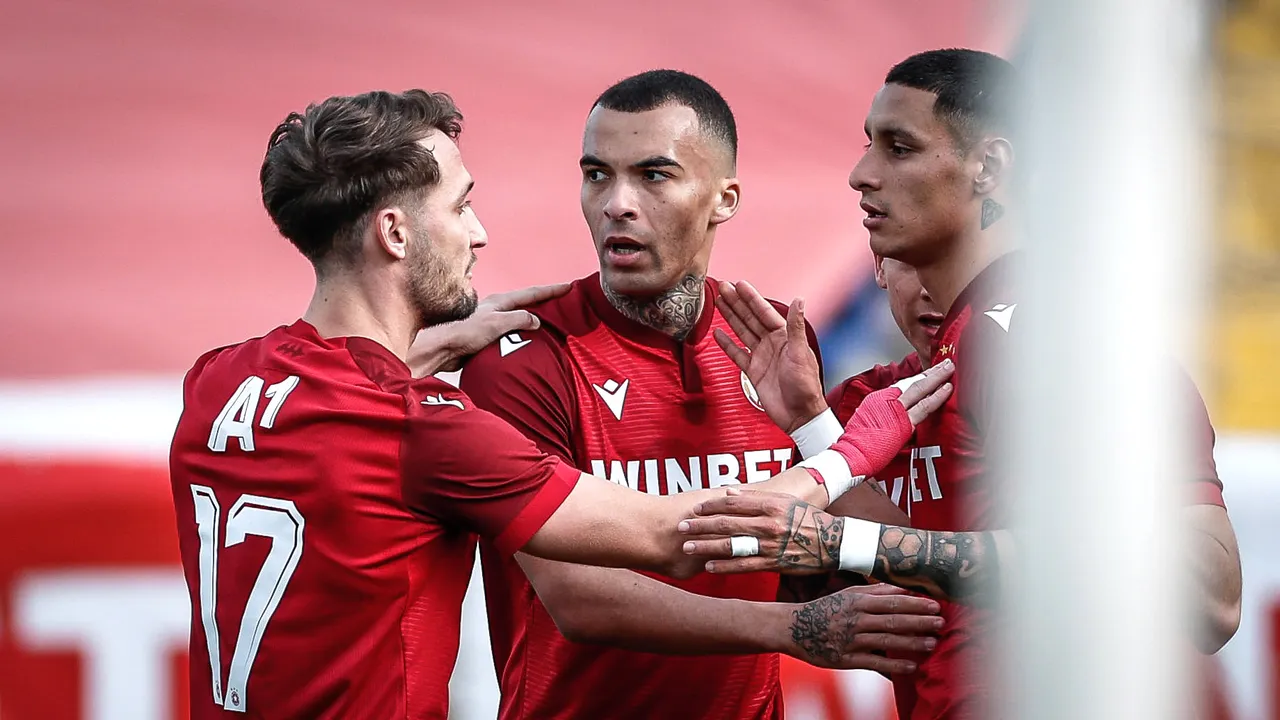 Янев се оплака: Имаме само 17 човека за паузата