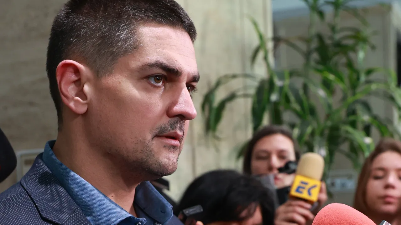 Радостин Василев: Предложихме одържавяване на ЕРП-ата