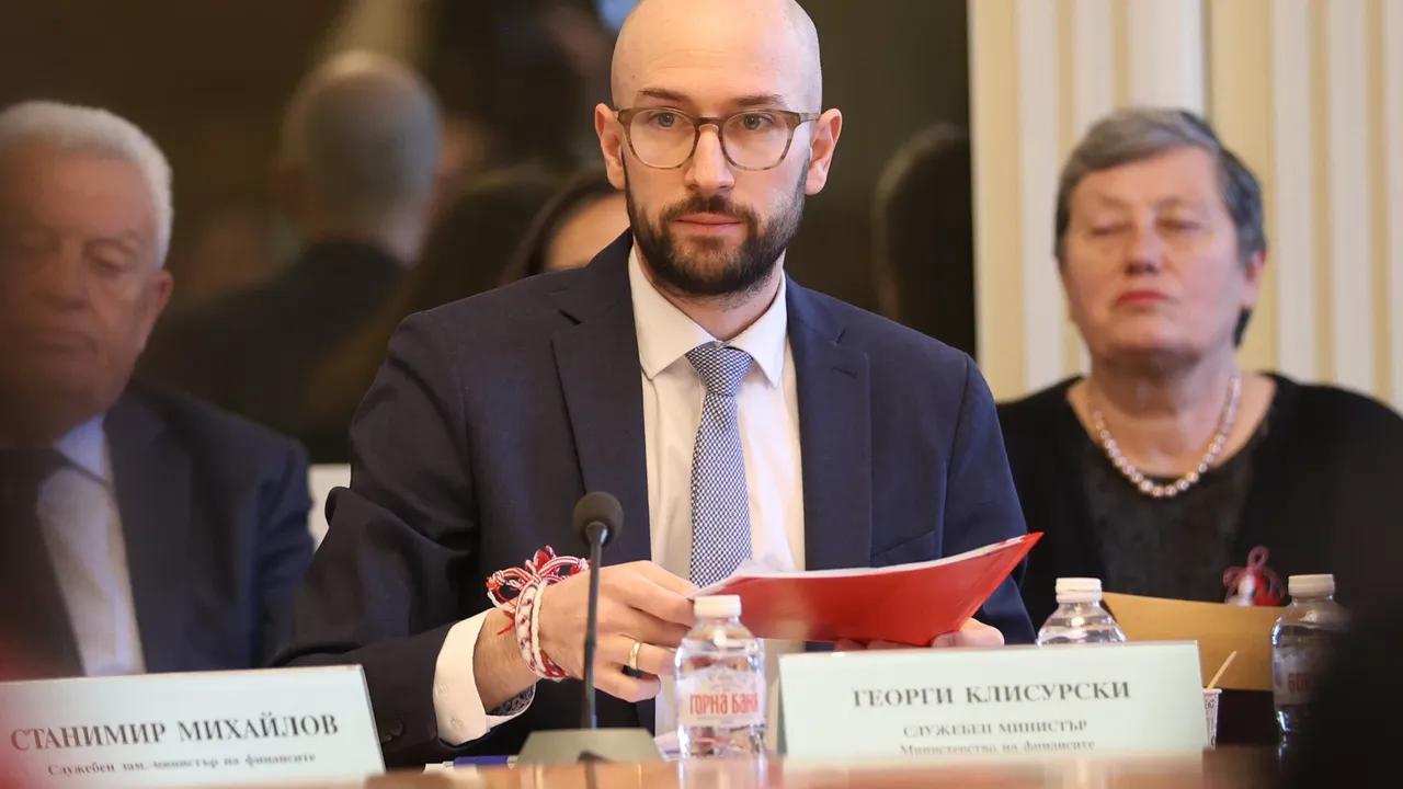 Клисурски: Ползвайте градския транспорт, вместо колите си