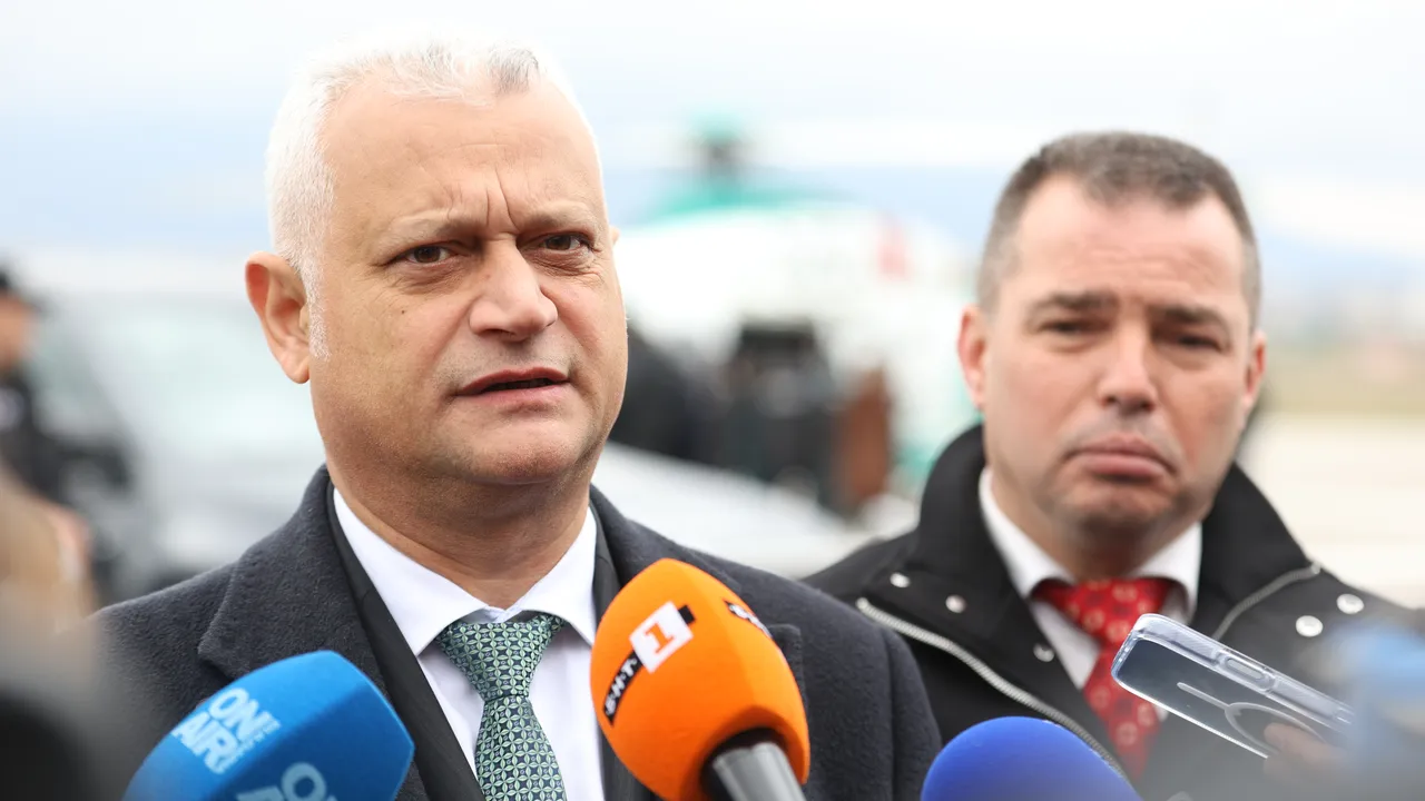 Арестували Петьо Еврото в Белград?