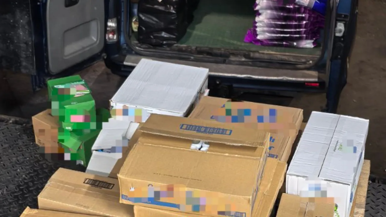 Над 200 кг храни без документи открити в микробус от Турция