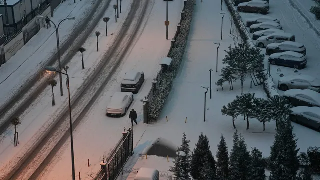 Снежни виелици изолираха над 100 населени места в Югоизточна Турция