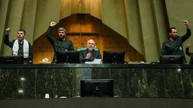 Председателят на иранския парламент: Не се водят никакви преговори със САЩ