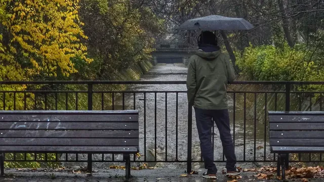 Времето утре: облачно с валежи